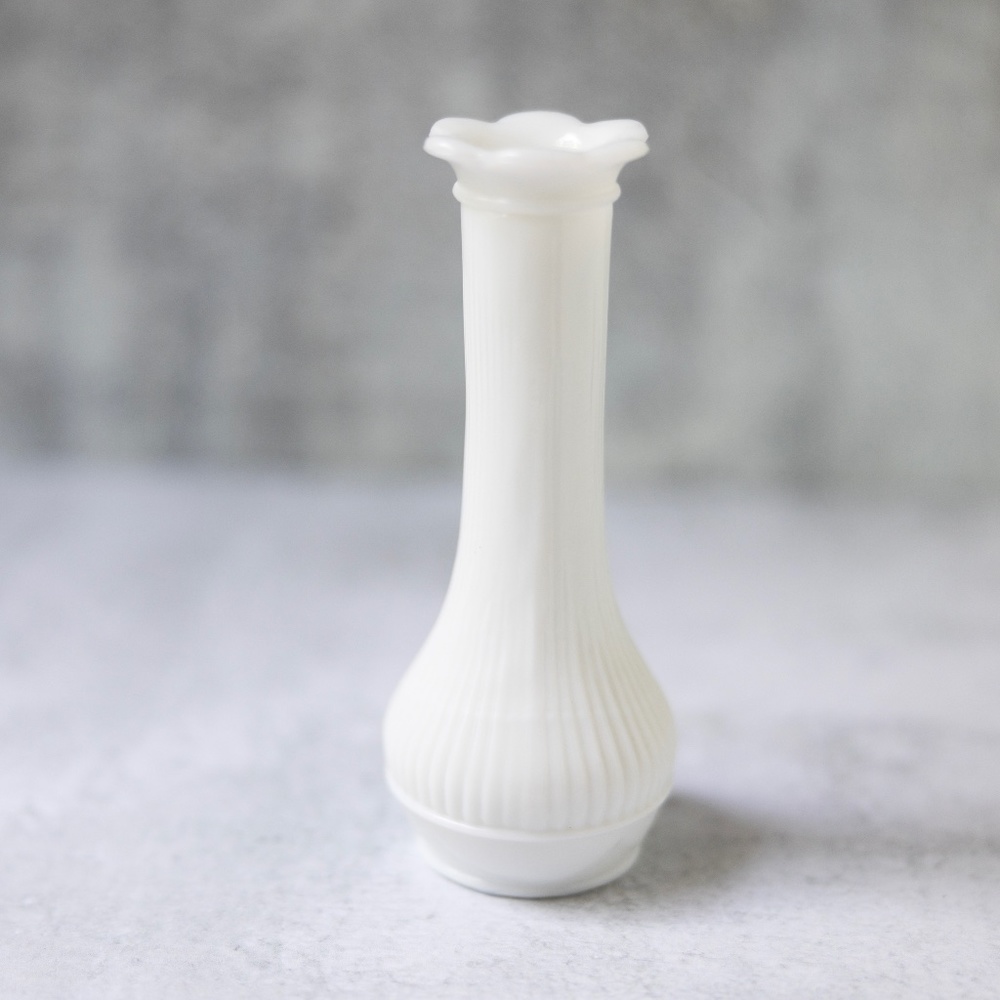 Vintage milk glass floral bud vase by Randall 6 inches